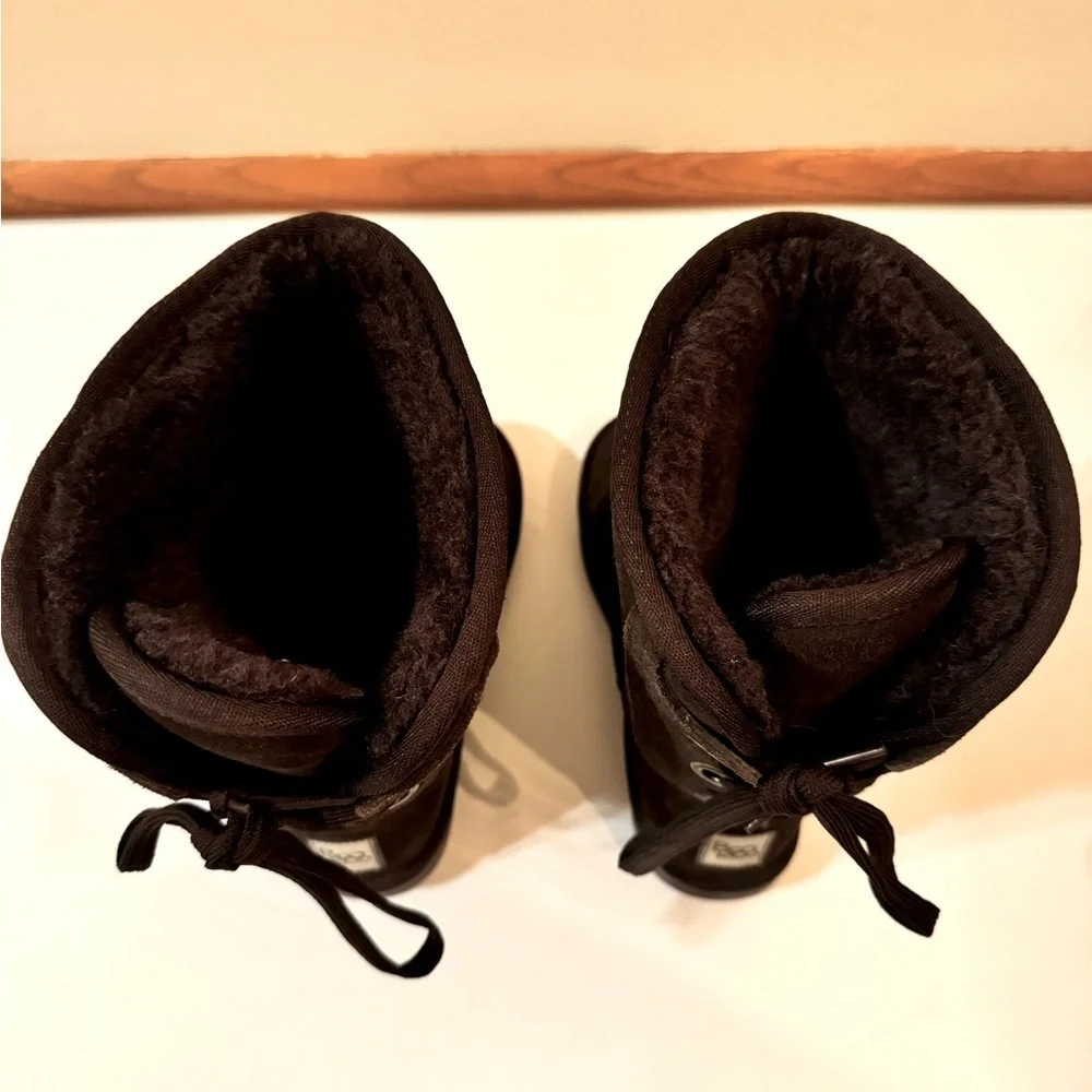 BooRoo size 7 brown suede boots with lace up backs